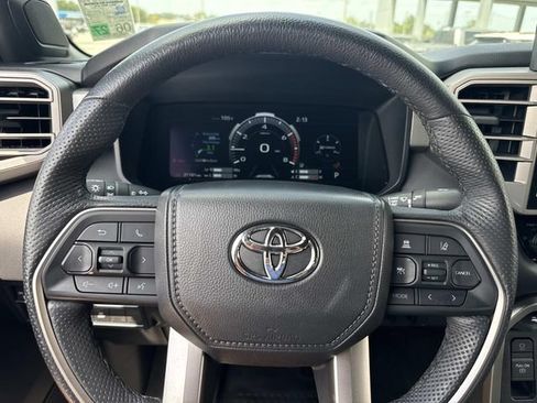 Used 2025 Toyota Tundra Limited RWD image 28
