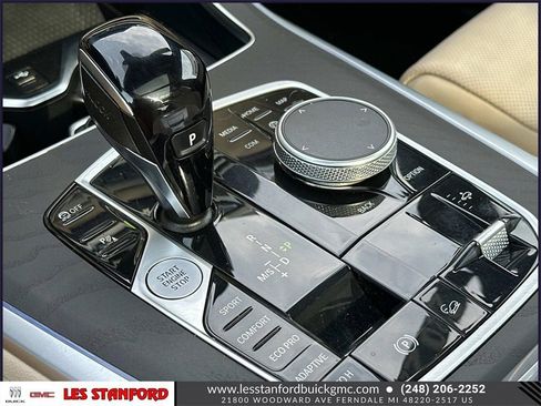 Used 2022 BMW X7 xDrive40i w/ Premium Package image 37