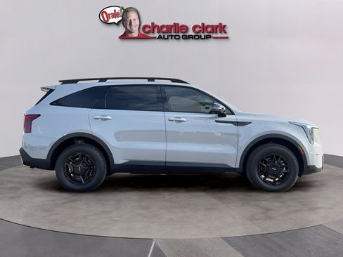 Used 2025 Nissan Rogue SV w/ Rock Creek Premium Package AWD/4WD image 7