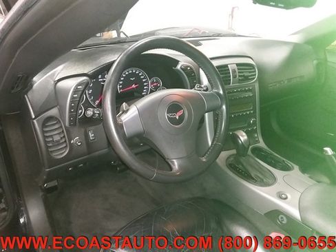 Used 2006 Chevrolet Corvette Convertible w/ Preferred Equipment Group image 12