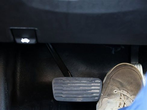 New 2025 Chevrolet Express 3500 w/ Driver Convenience Package image 80