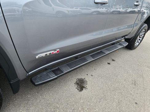 Used 2020 GMC Sierra 1500 AT4 w/ AT4 Premium Package AWD/4WD image 13