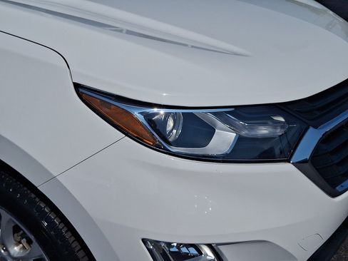 Used 2020 Chevrolet Equinox LT FWD image 9