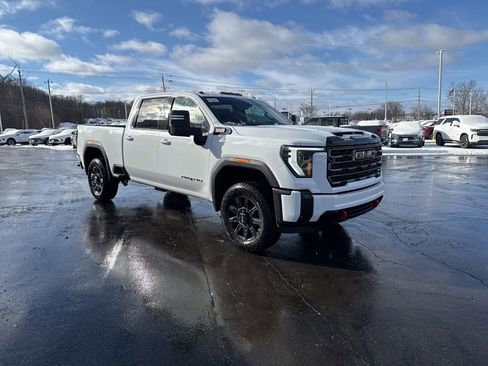 New 2026 GMC Sierra 3500 AT4 w/ AT4 Premium Plus Package image 4