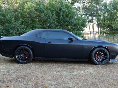 Used 2021 Dodge Challenger R/T Scat Pack image 7