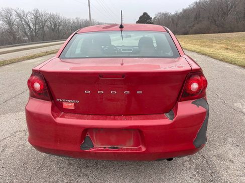 Used 2012 Dodge Avenger SXT FWD image 8