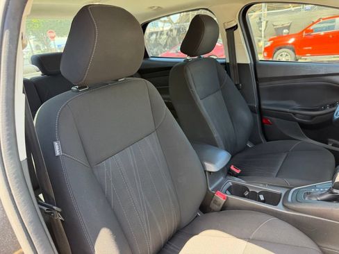 Used 2017 Ford Focus SEL FWD image 13