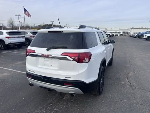 Used 2019 GMC Acadia SLT image 5