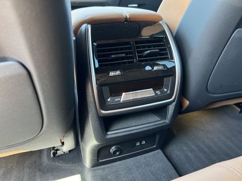 Used 2026 BMW X5 sDrive40i image 41