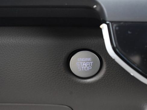 New 2026 Kia Carnival LXS image 28