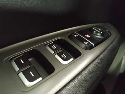 Used 2019 Kia Optima S FWD image 27