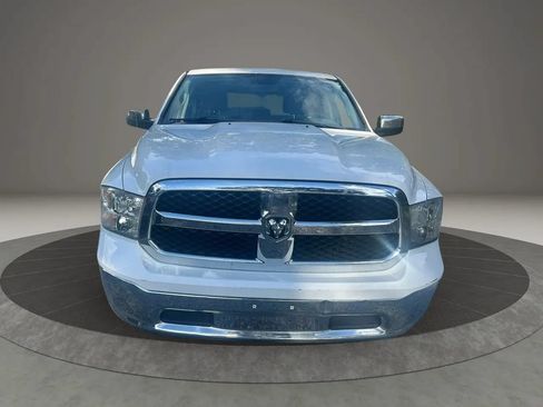 Used 2015 RAM 1500 Classic SLT RWD image 3