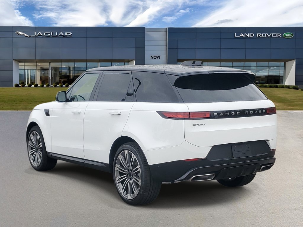 New 2027 Land Rover Range Rover Sport SE AWD/4WD image 4