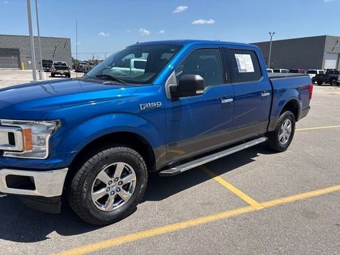 Used 2018 Ford F150 XLT w/ Equipment Group 302A Luxury AWD/4WD image 17