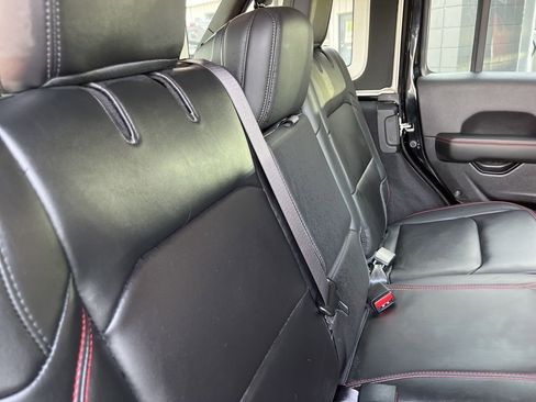 Used 2026 Jeep Wrangler Unlimited Rubicon AWD/4WD image 51