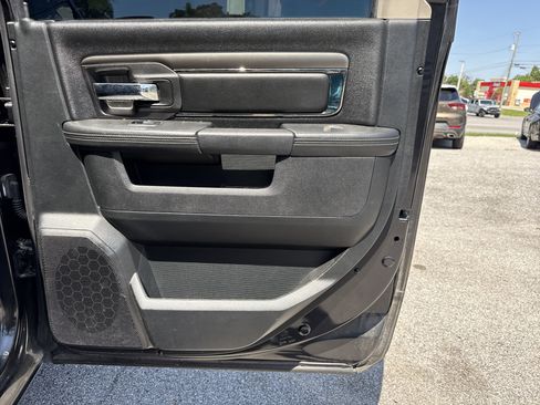 Used 2017 RAM 1500 Sport w/ Black Ram 1500 Sport Group AWD/4WD image 24