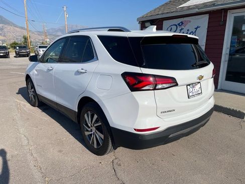 Used 2022 Chevrolet Equinox Premier AWD/4WD image 3