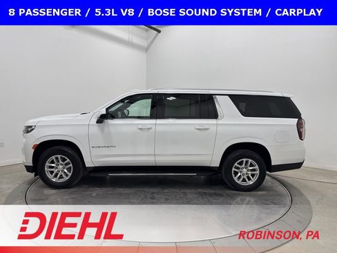 Used 2024 Chevrolet Suburban LT image 4