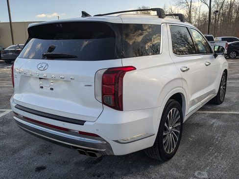 Used 2023 Hyundai Palisade Calligraphy image 5
