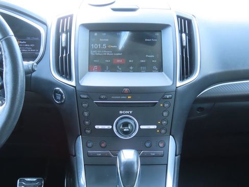 Used 2016 Ford Edge Sport w/ Equipment Group 401A image 8