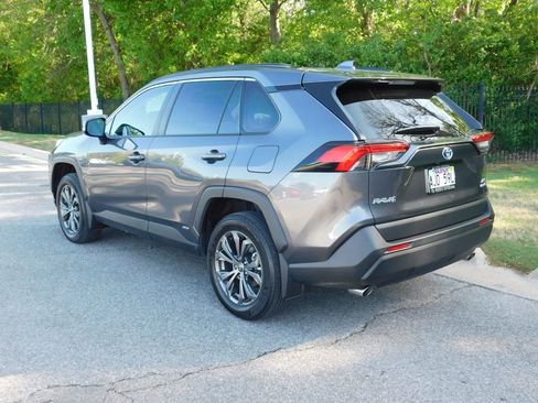Used 2024 Toyota RAV4 XLE Premium image 3