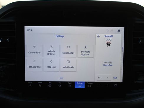 New 2025 Ford F150 XLT w/ Equipment Group 302A MID image 40