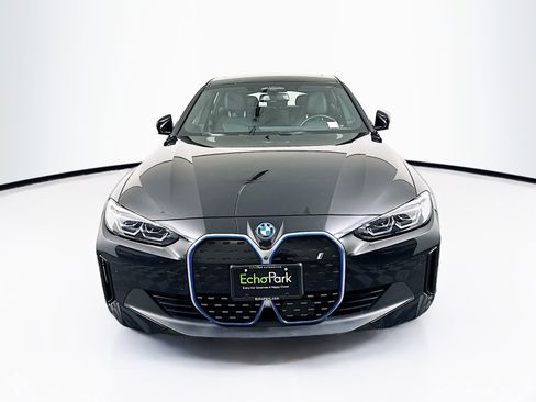 Used 2024 BMW i4 eDrive40 image 2