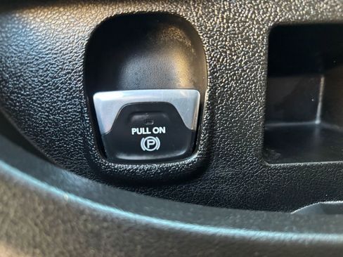 Used 2023 RAM ProMaster 2500 image 21