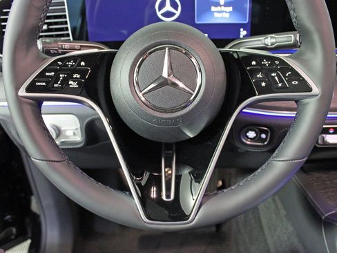 Certified 2026 Mercedes-Benz GLE 580 4MATIC image 18