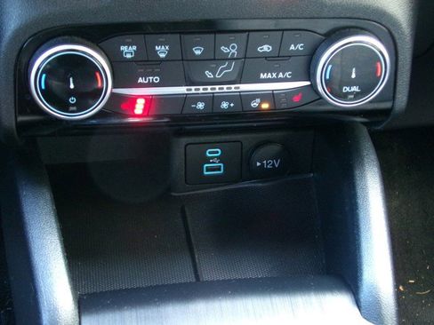 Used 2022 Ford Escape SE w/ Convenience Package image 23