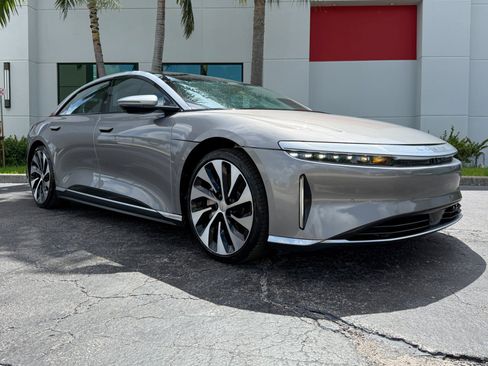Used 2022 Lucid Air Grand Touring AWD/4WD image 6