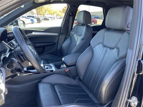 Used 2025 Audi Q5 2.0T Premium image 25