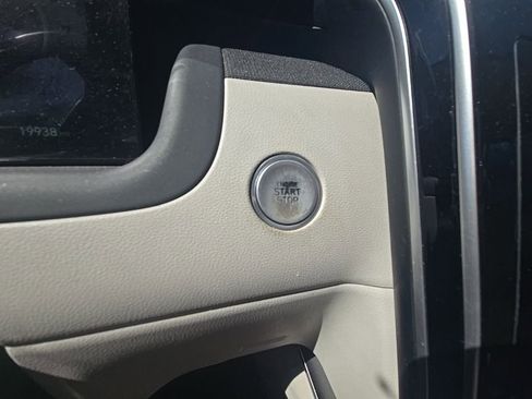 Used 2022 Hyundai Tucson Limited image 19