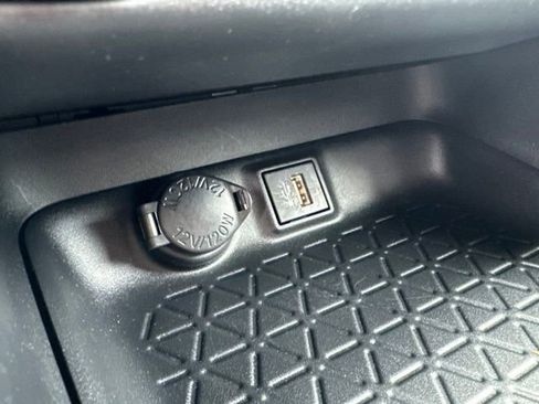 Used 2024 Toyota RAV4 XLE w/ Convenience Package AWD/4WD image 22