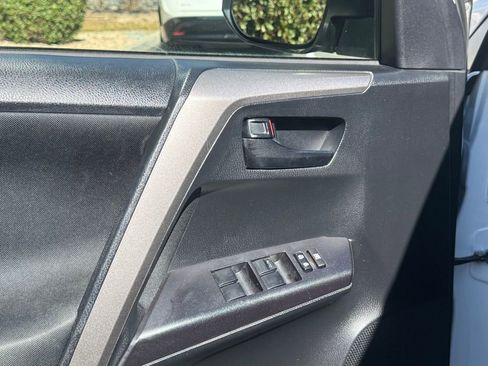 Used 2018 Toyota RAV4 LE w/ All Weather Liner Package image 9