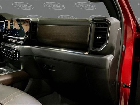 Certified 2024 Chevrolet Silverado 1500 High Country w/ Technology Package image 33