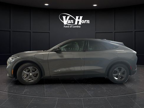 Used 2023 Ford Mustang Mach-E Select AWD/4WD image 4