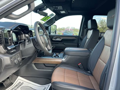 New 2026 Chevrolet Silverado 3500 High Country w/ Technology Package AWD/4WD image 22