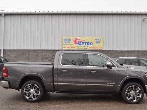 Used 2022 RAM 1500 Limited image 1