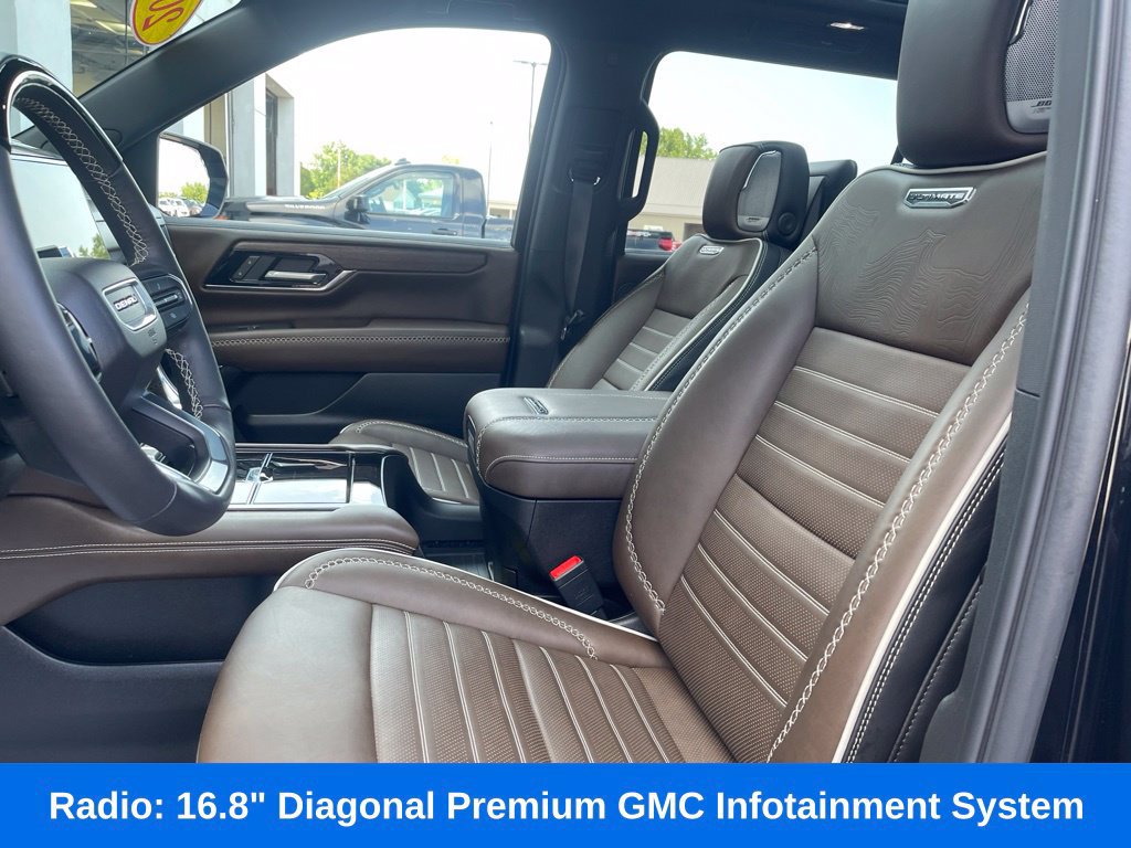 Used 2025 GMC Yukon XL Denali Ultimate AWD/4WD image 11