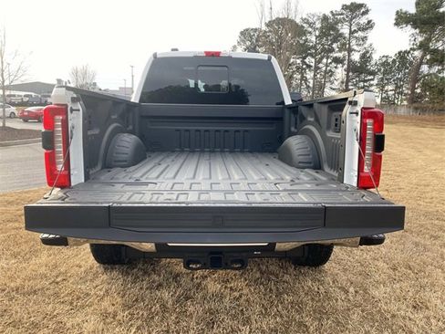 Used 2024 Ford F250 Lariat w/ Lariat Ultimate Package image 5