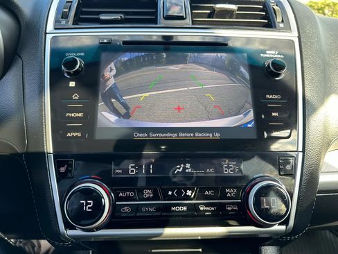 Used 2018 Subaru Outback 2.5i Premium AWD/4WD image 23