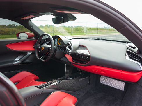 Used 2022 Ferrari SF90 Stradale AWD/4WD image 26