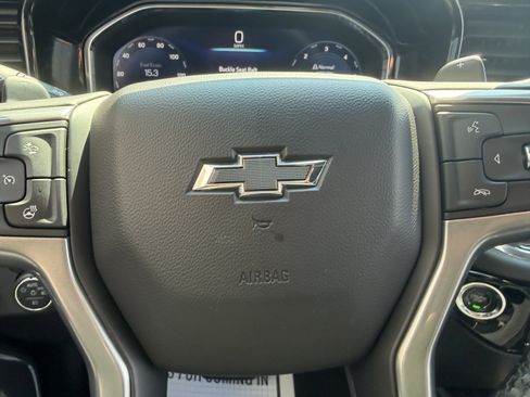 Used 2023 Chevrolet Silverado 1500 LT Trail Boss w/ Convenience Package II image 38