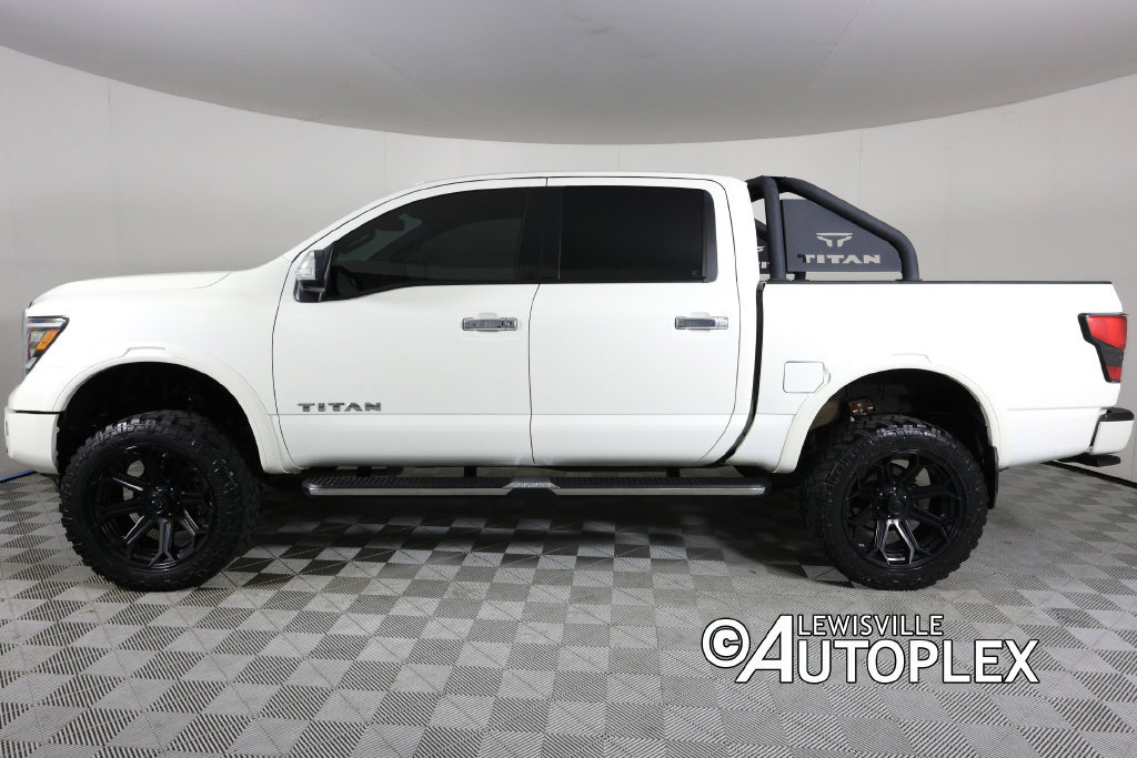 Used 2021 Nissan Titan Platinum Reserve w/ Moonroof Package AWD/4WD image 9