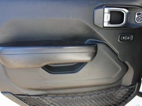 Used 2020 Jeep Wrangler Unlimited Rubicon image 11