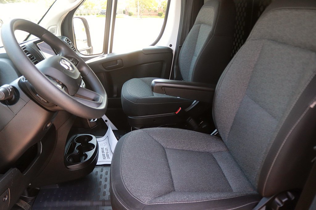 Used 2025 RAM ProMaster 2500 w/ U-Haul Equipment Group FWD image 14