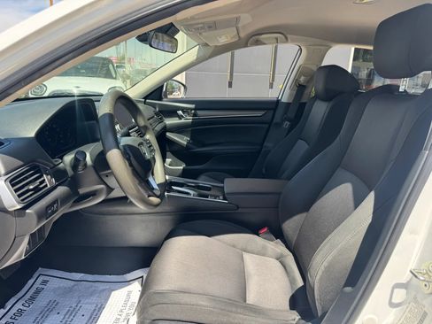 Used 2019 Honda Accord LX image 14