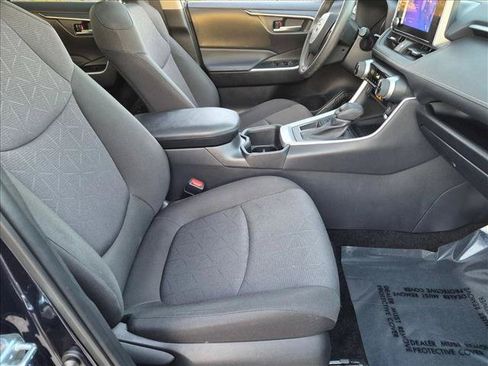 Certified 2025 Toyota RAV4 XLE w/ Convenience Package FWD image 19