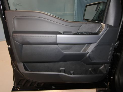 New 2026 Ford F150 XLT image 4